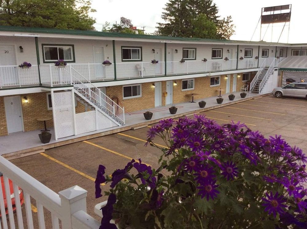 Miami Motel 1