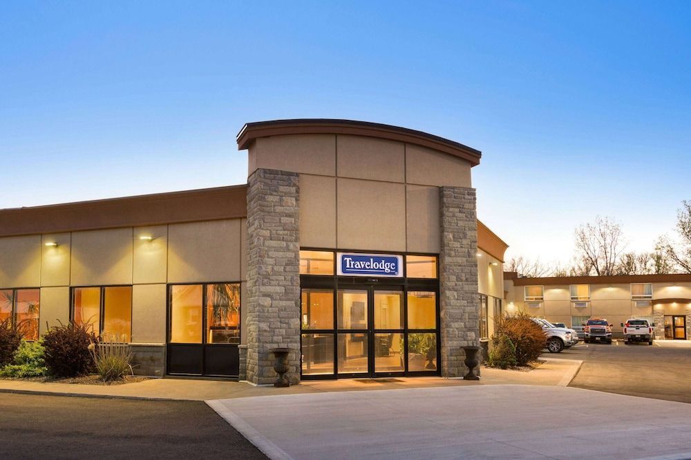 Travelodge by Wyndham Simcoe 1