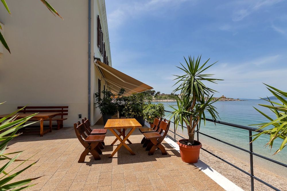 Beach rooms Riviera 2