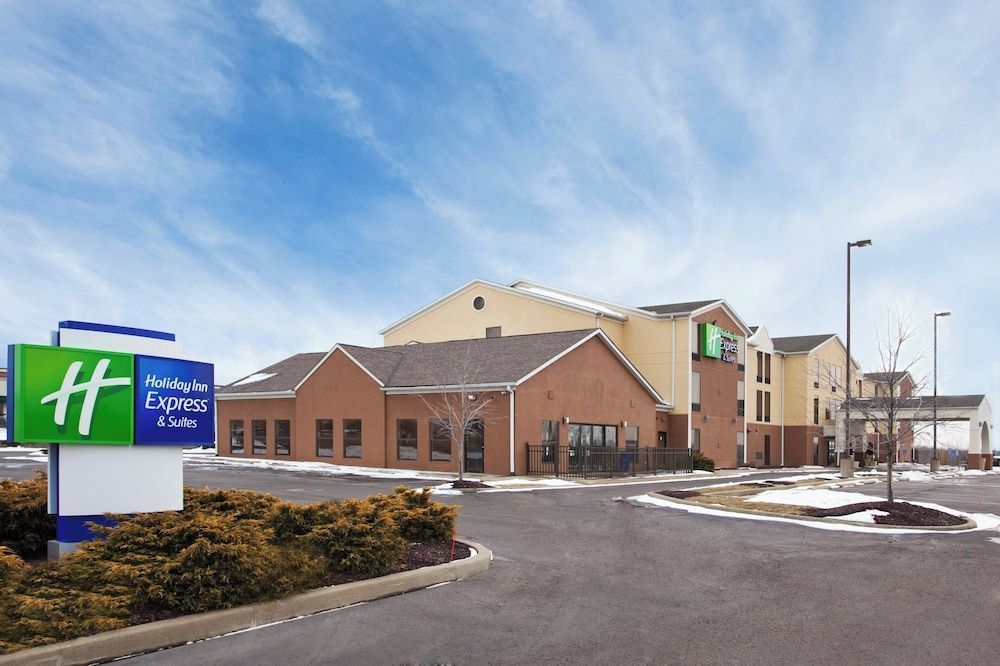 Holiday Inn Express & Suites CLEVELAND-STREETSBORO by IHG 1