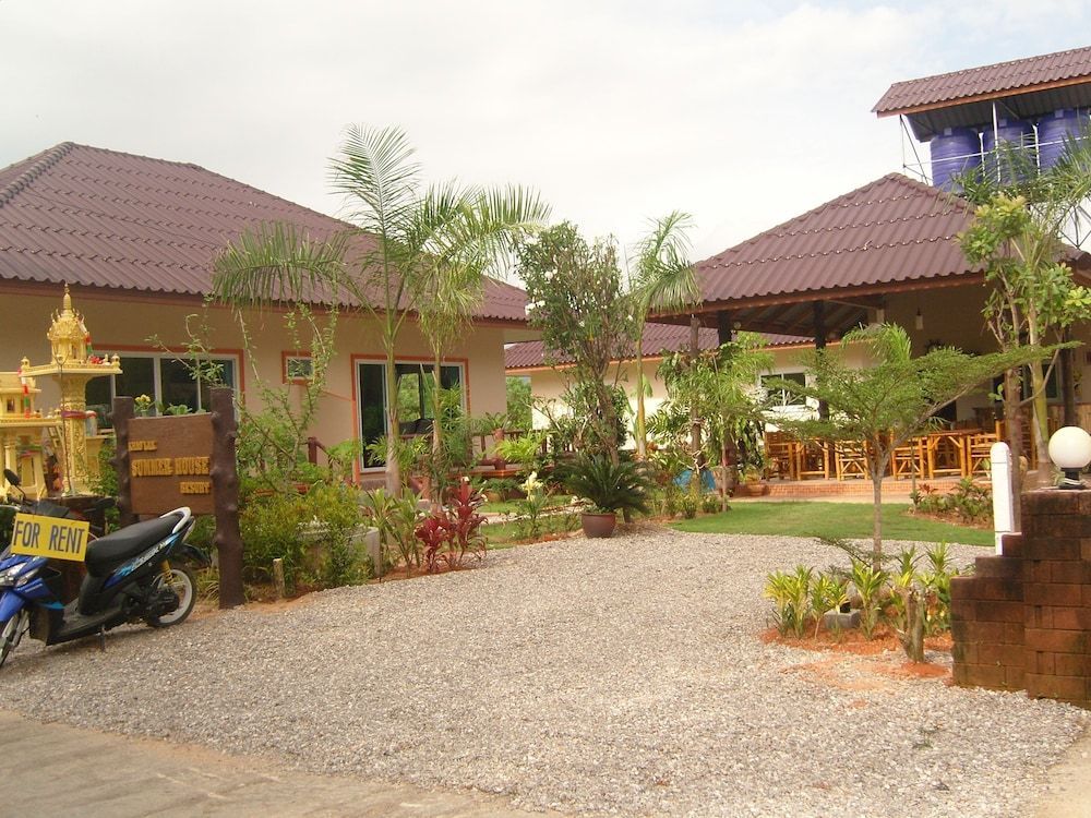 Khaolak Summer House Resort 1