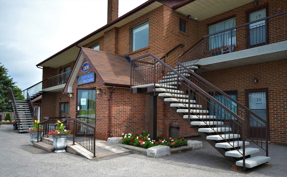 Newmarket Inn 1