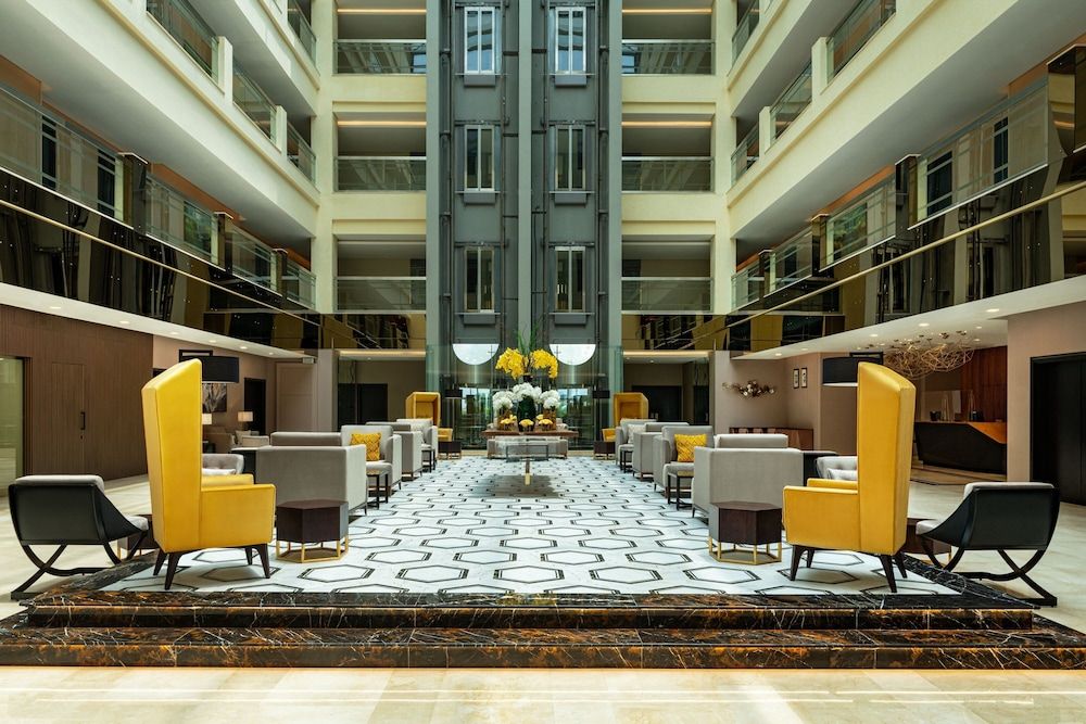 Four Points by Sheraton Production City, Dubai 1