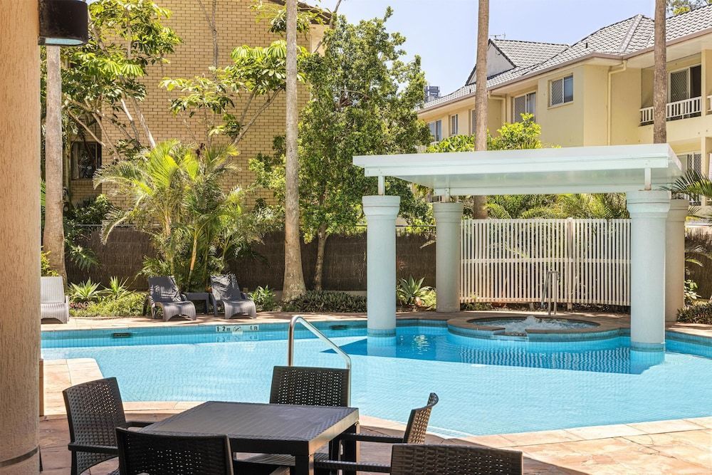 Hotel Room Ocean View Surfers Paradise 1