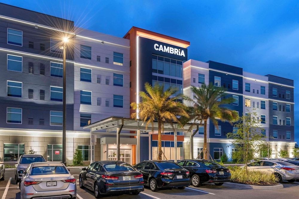 Cambria Hotel Orlando Airport 1