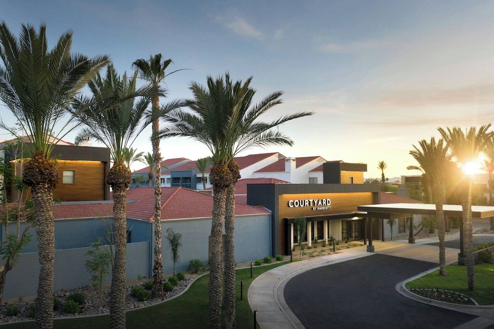 Courtyard by Marriott Phoenix Mesa 1