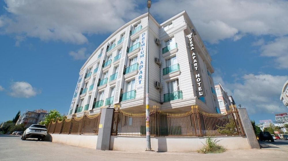Vera Park Premium Apart Hotel 1