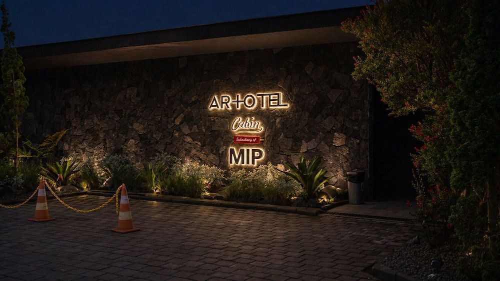 ARTOTEL Cabin Bromo 1