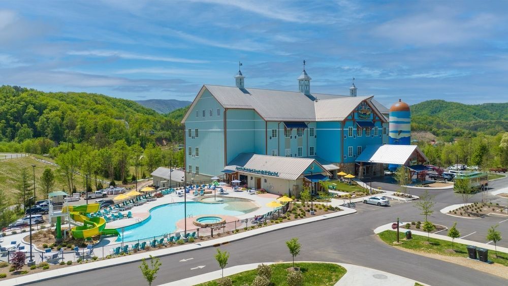 The Lodge at Camp Margaritaville 1
