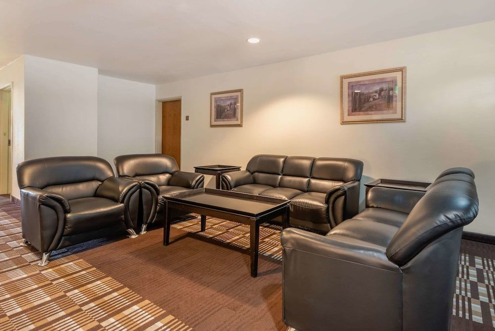 Quality Inn & Suites Limon 2