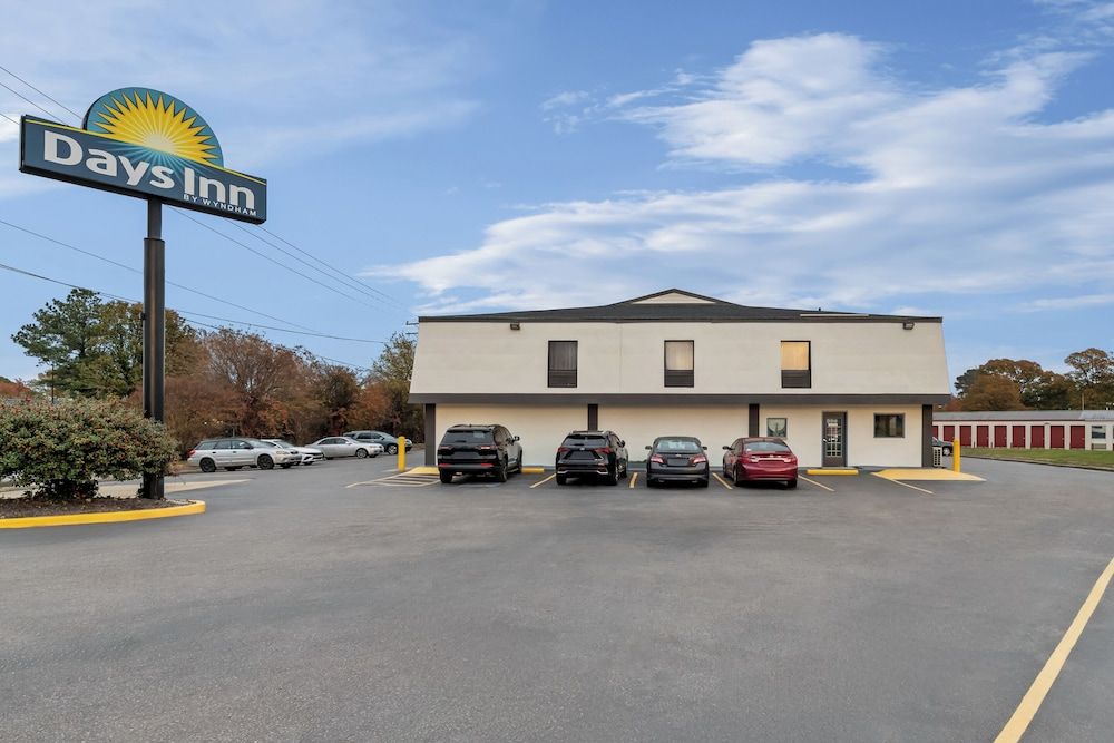 Days Inn by Wyndham Chesapeake 1