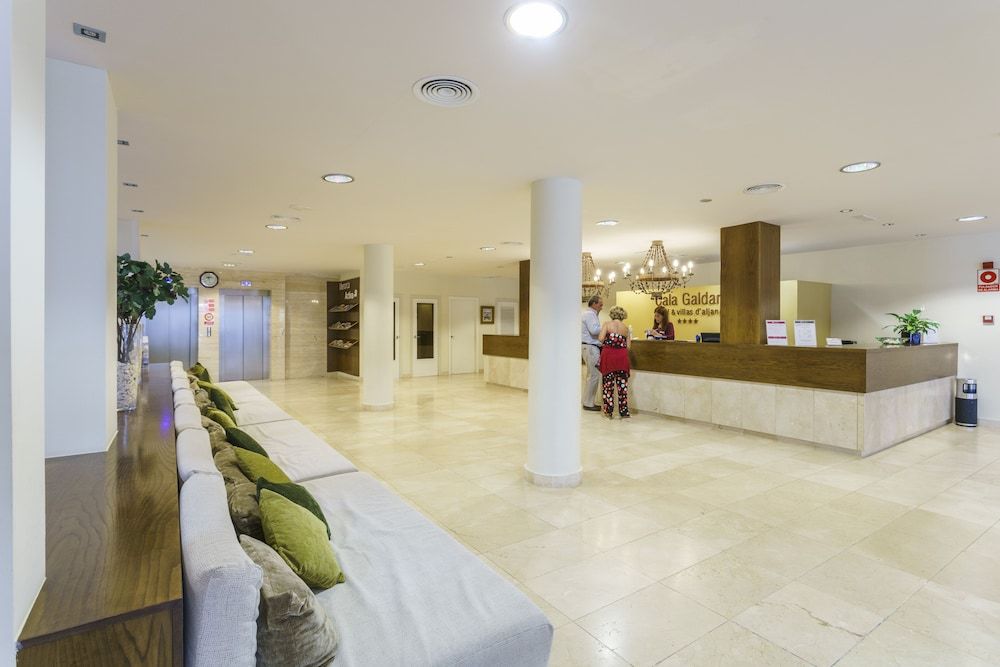 Minura Cala Galdana & Apartamentos d'Aljandar 2
