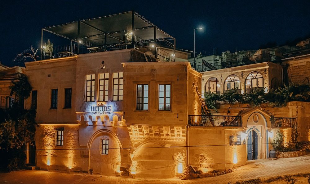 Helios Cave Hotel 1