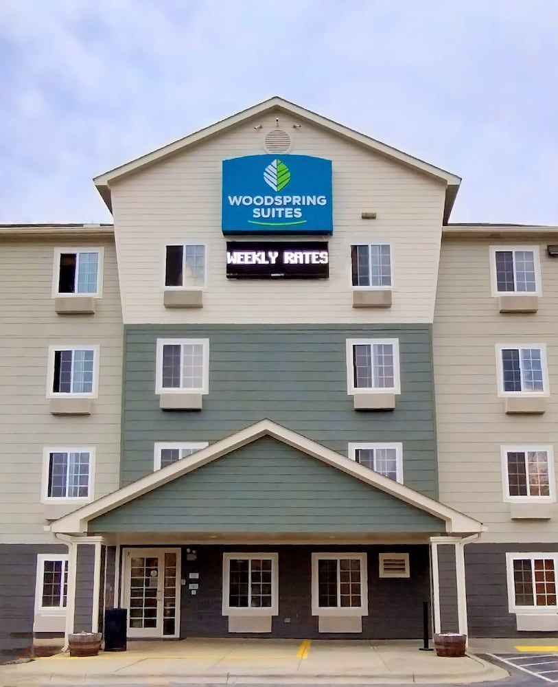 WoodSpring Suites Asheville - Biltmore West 1