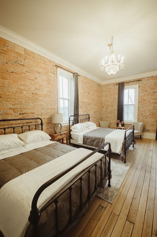 Muskegon River Inn 2