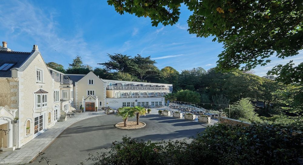 Fermain Valley Hotel 1