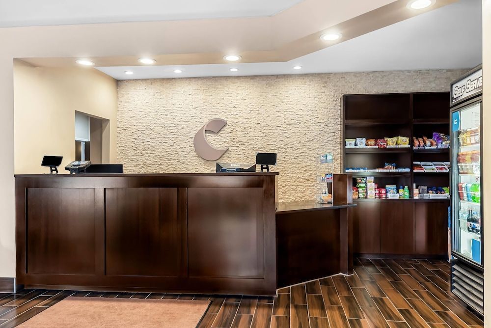 Comfort Suites near Camp Lejeune 2