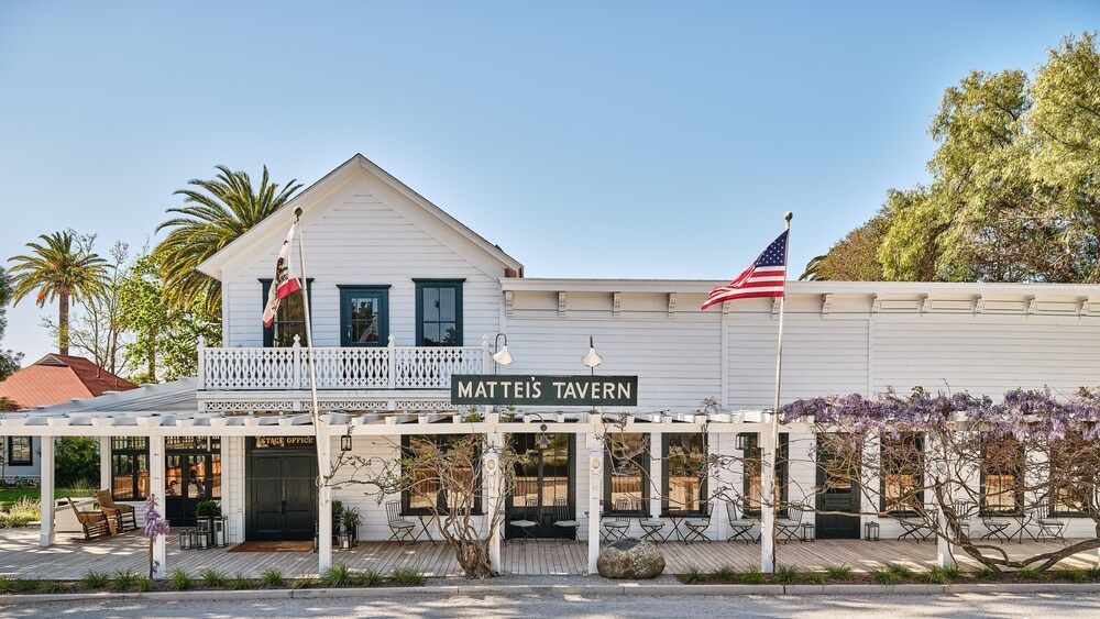 The Inn at Mattei's Tavern, Auberge Collection 1