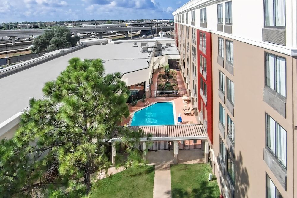 Wyndham Houston Sugarland 1