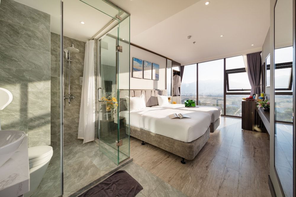 Ivy Hotel Nha Trang 1