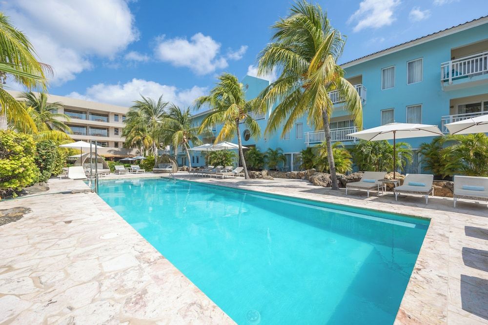 Dolphin Suites & Wellness Curacao 1