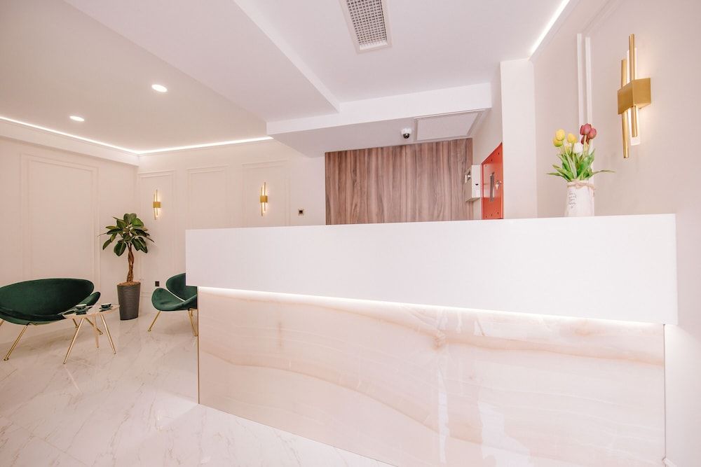 Orden Hotel 2