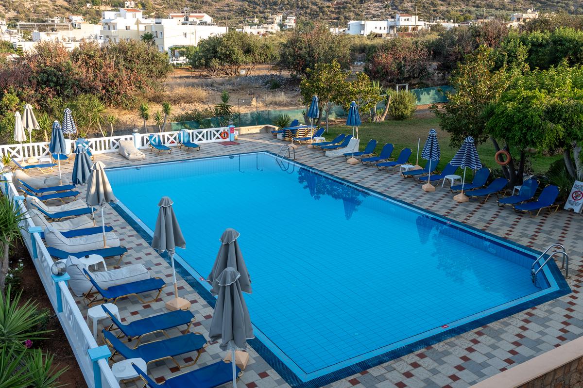 Paloma Garden 1
