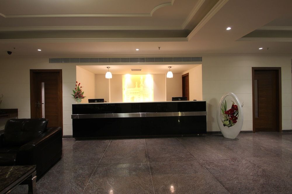 Hotel Hyderabad Grand 2