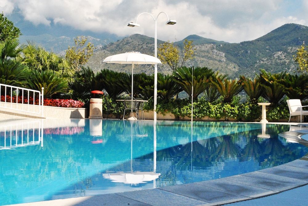 Edra Palace Hotel & Ristorante 1