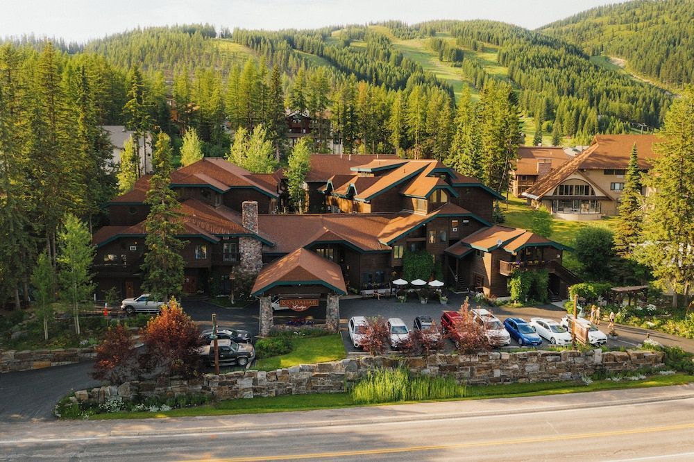 Kandahar Lodge at Whitefish Mountain Resort 1