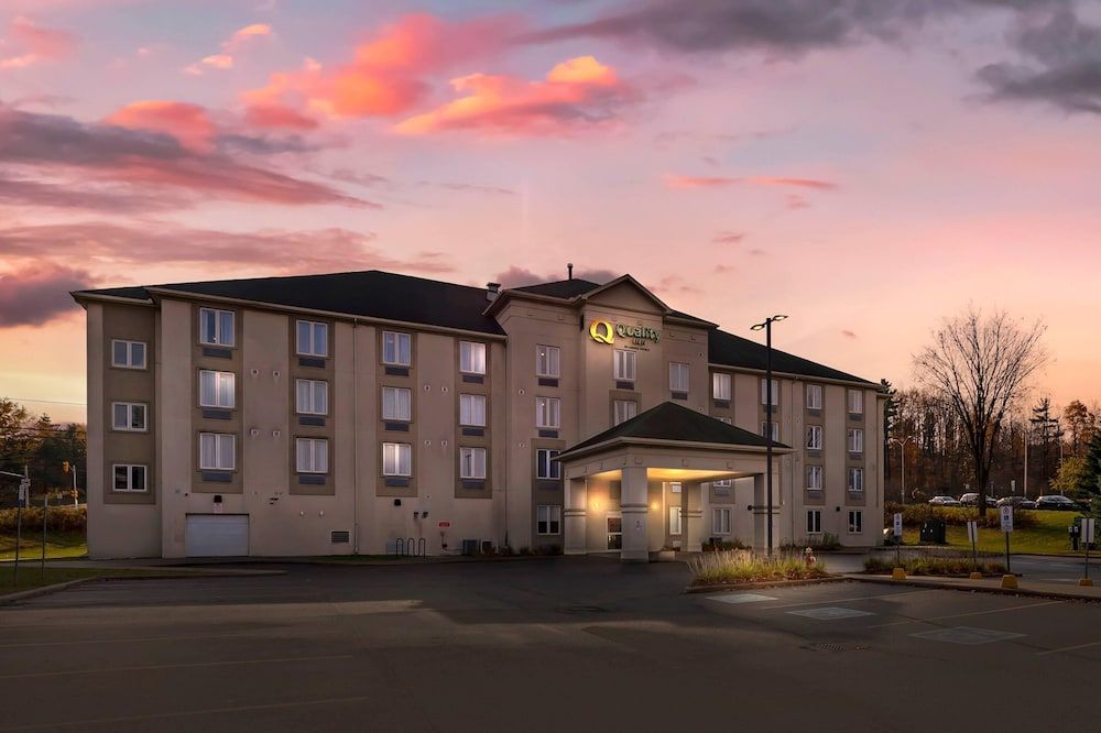 Quality Inn 1