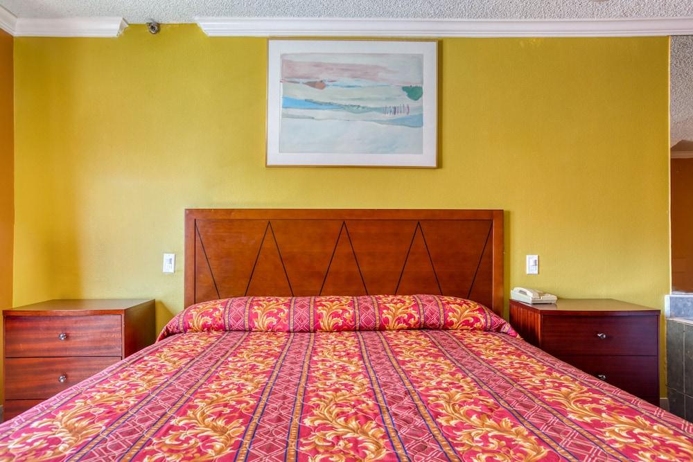 Heritage Inn and Suites 2