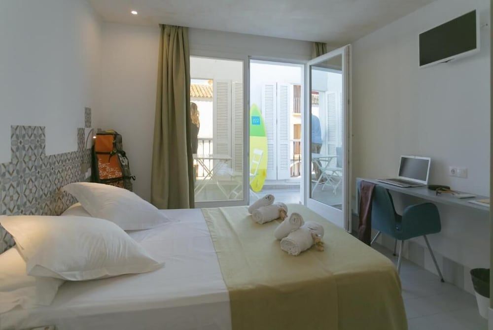 Hostal Gravina 1