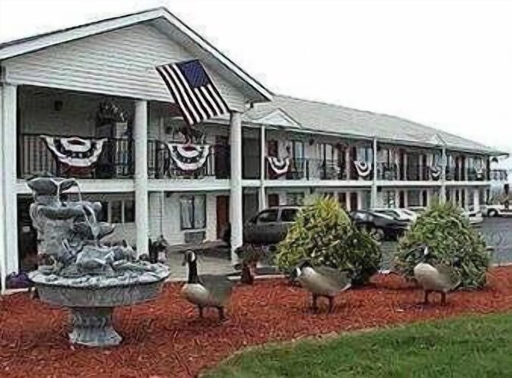 Twinkle Inn 1