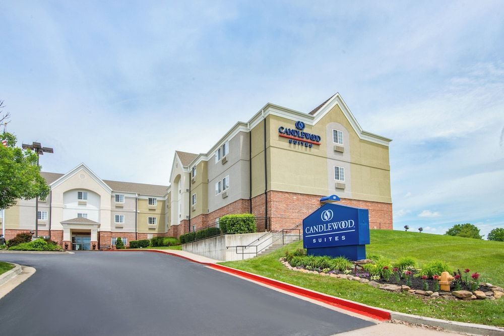 Candlewood Suites Jefferson City By IHG 1