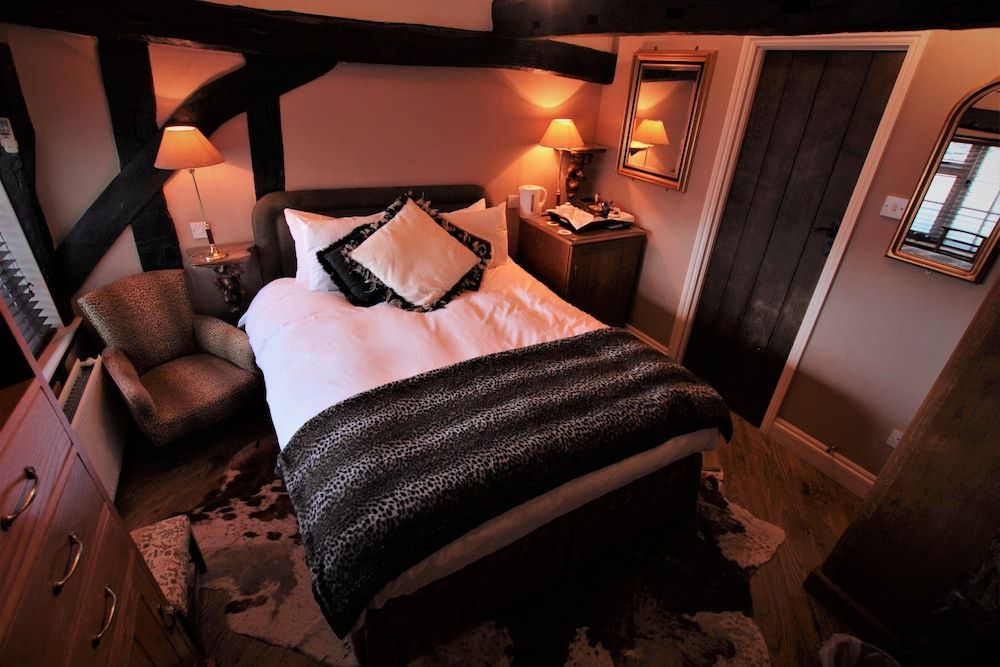 Drapers Hotel 1