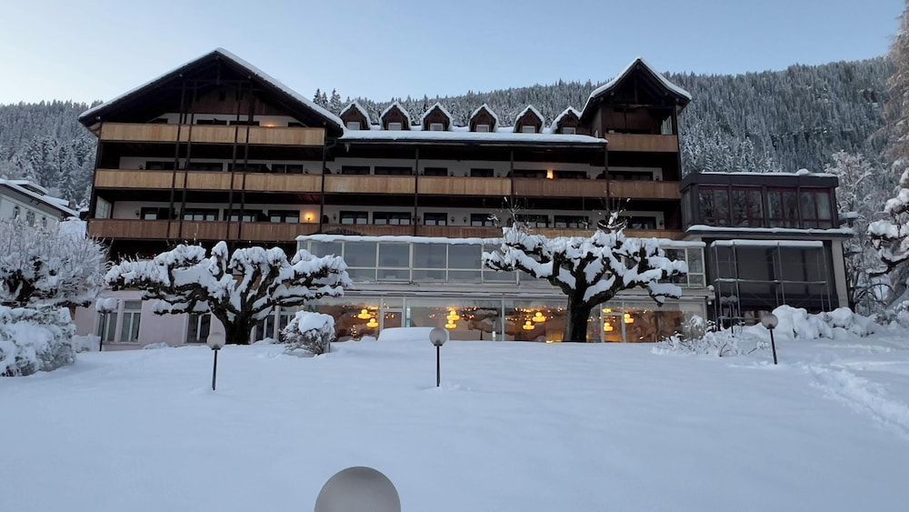 Beatenberg Resort & Spa in Beatenberg Interlaken 1