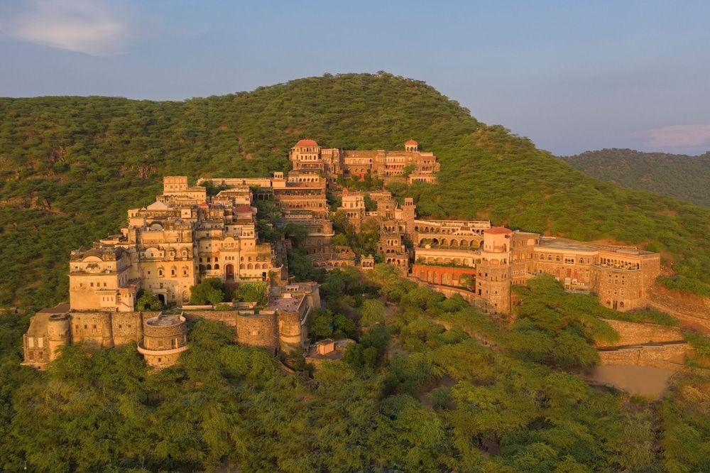 Neemrana Fort-Palace 1