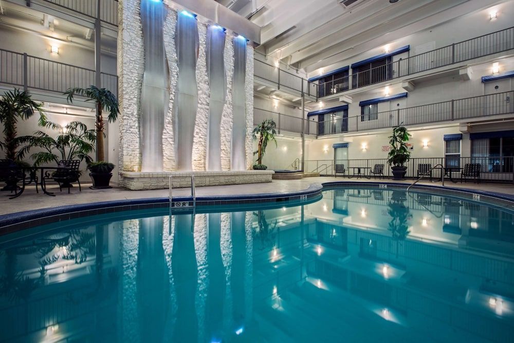 Quality Inn Branson - Hwy 76 Central 1