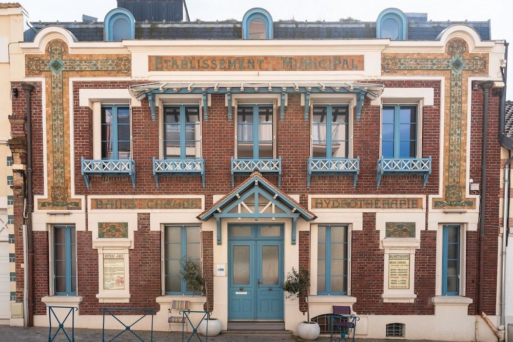 Villa d'Eaux 1