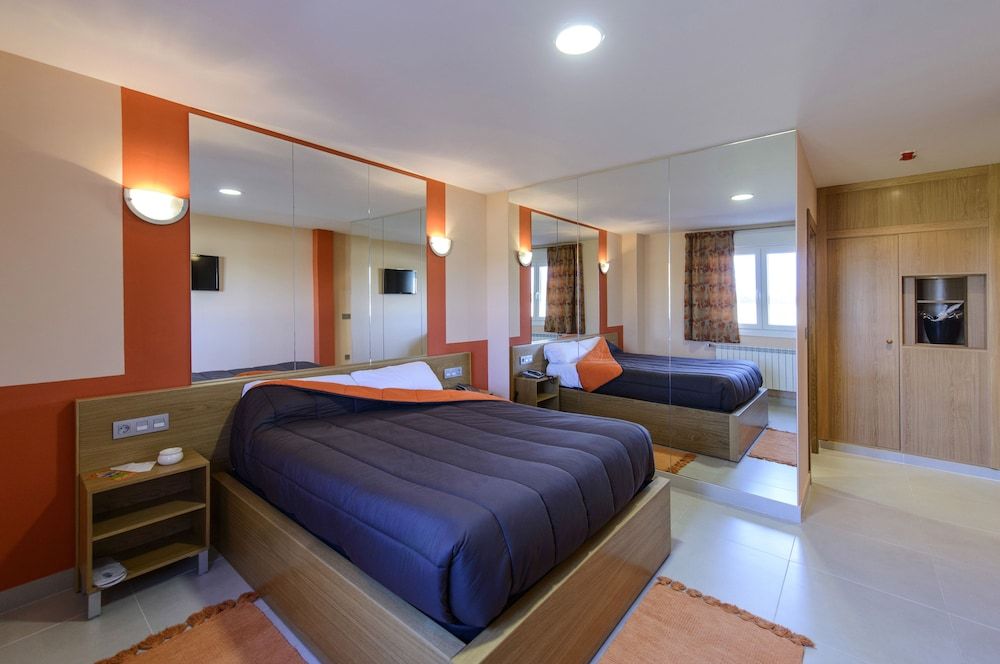 Motel Cancun Avilés 2