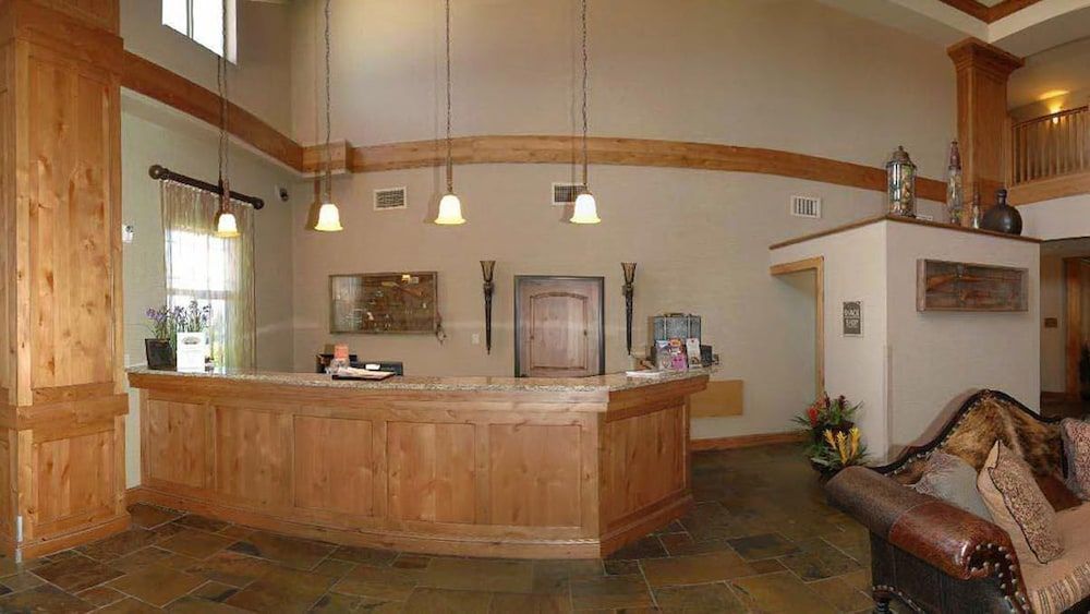 Inn at Cross Keys Station 2