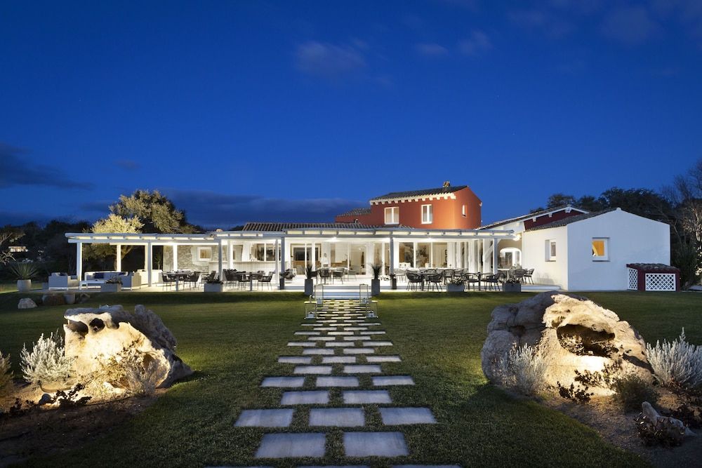 Li Neuli Country Club 1