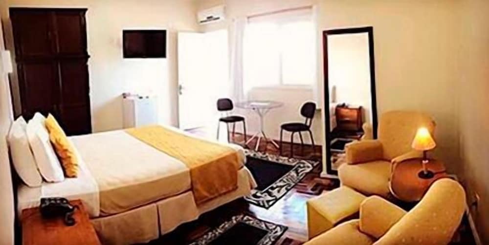 Hotel Ibiá 1