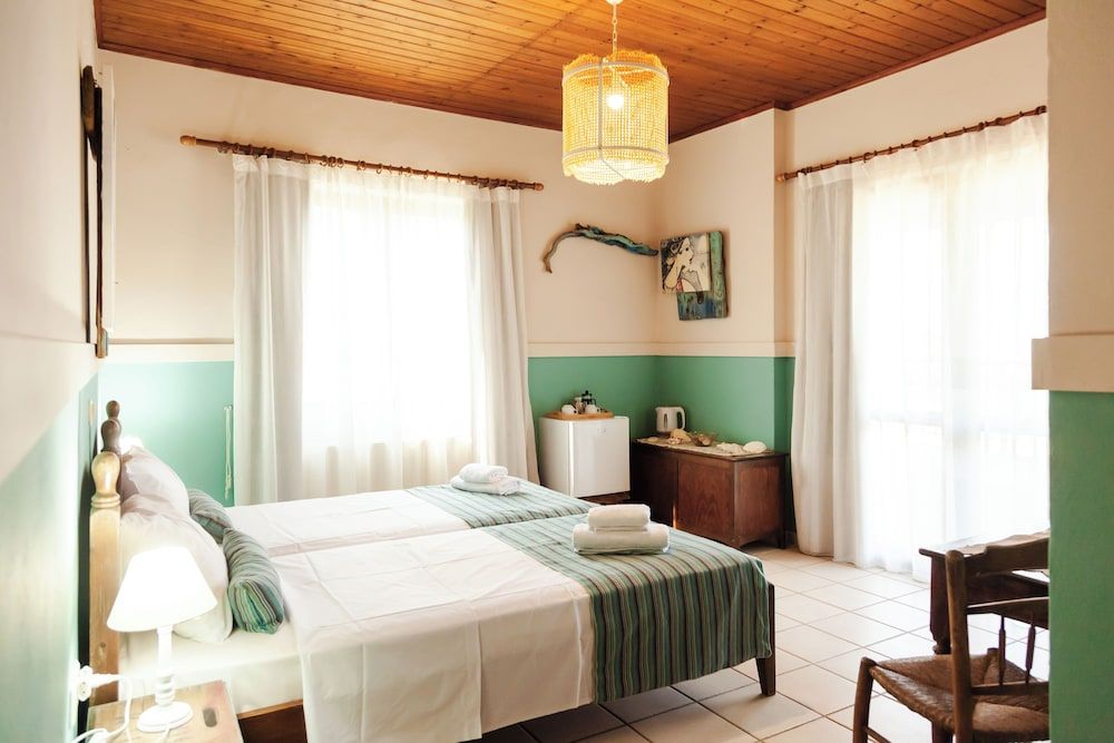 AMNISIADES APARTMENTS 2