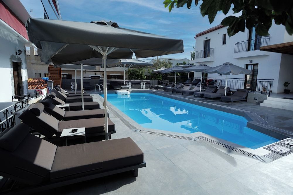 Yianna Hotel 1