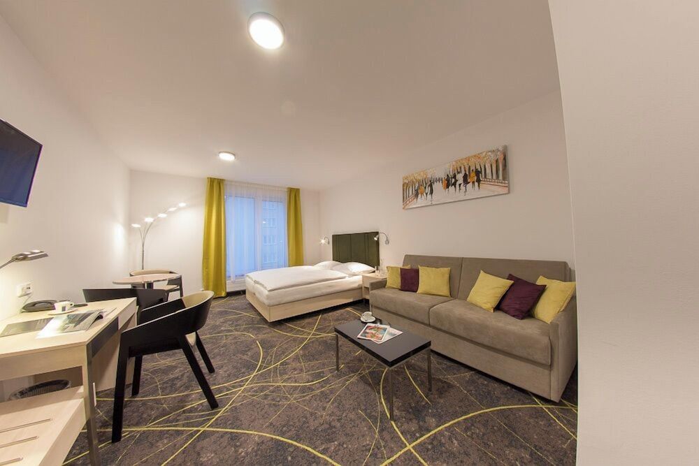 Hotel Valcha 1