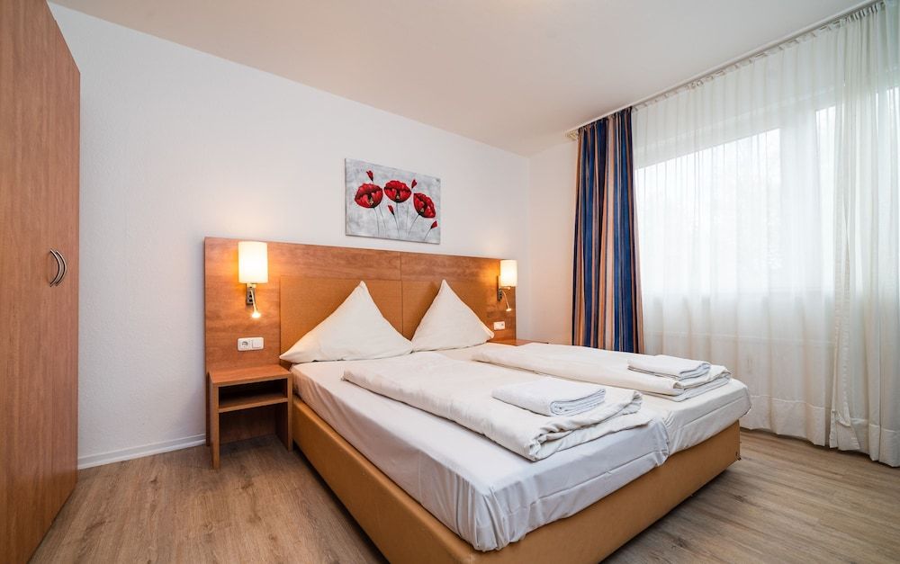 G & L Hotel Dortmund 1