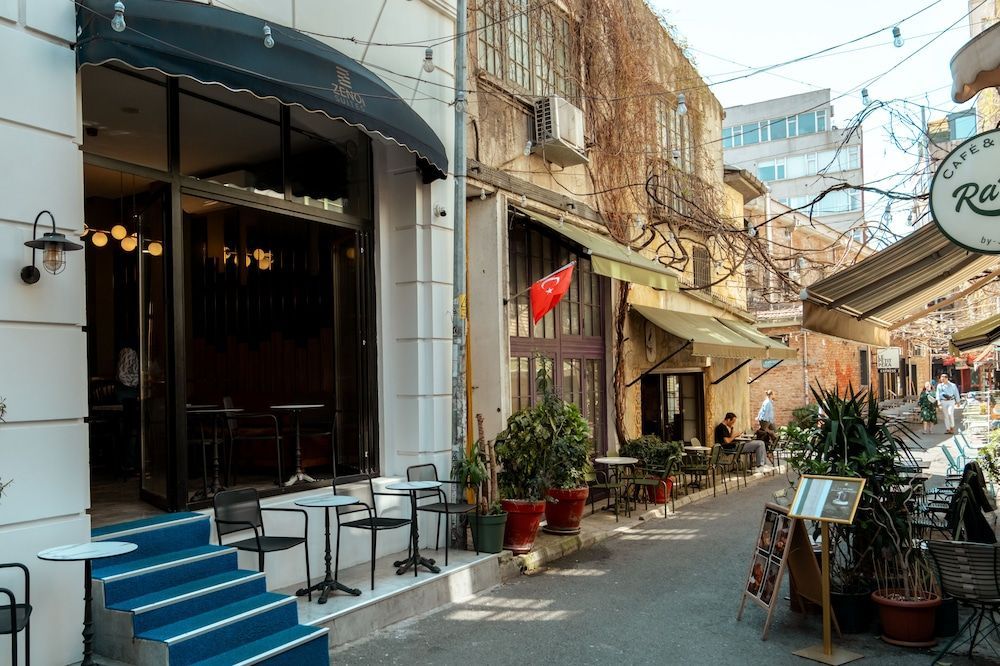 Le Port Karaköy 1