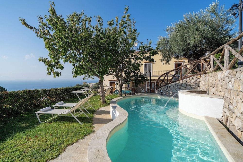 Villa Prota 1